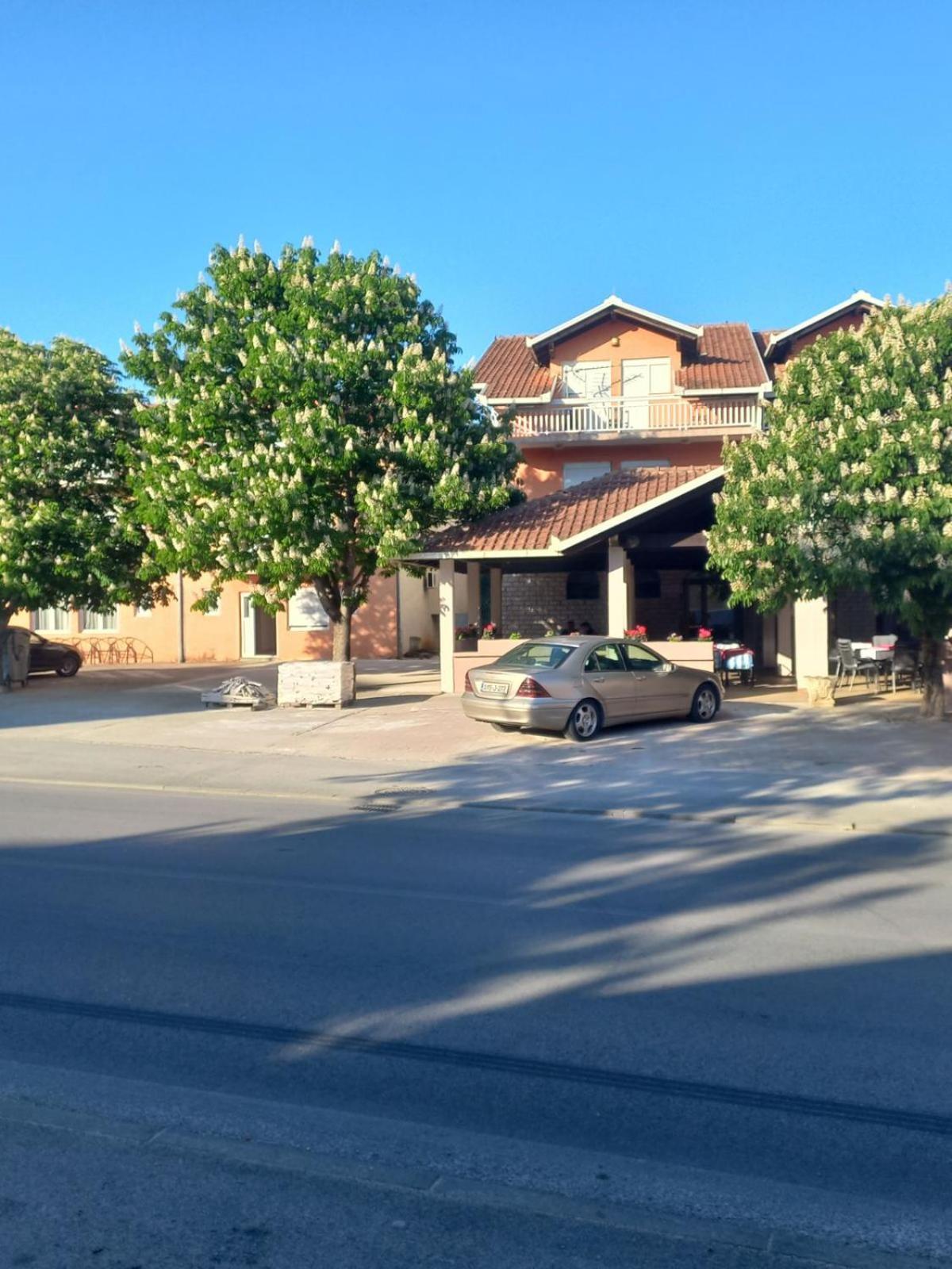 Hotel Juka Međugorje Esterno foto